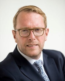 Herr Staatssekret&auml;r Stefan Muhle vom Nieders&auml;chsischen Ministerium f&uuml;r Wirtschaft, Arbeit, Verkehr und Digitalisierung besucht das PLRI