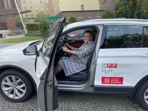 Visit by Ute H&ouml;nemann from the Lower Saxony Ministry of Economy, Transport, and Digitalization to PLRI