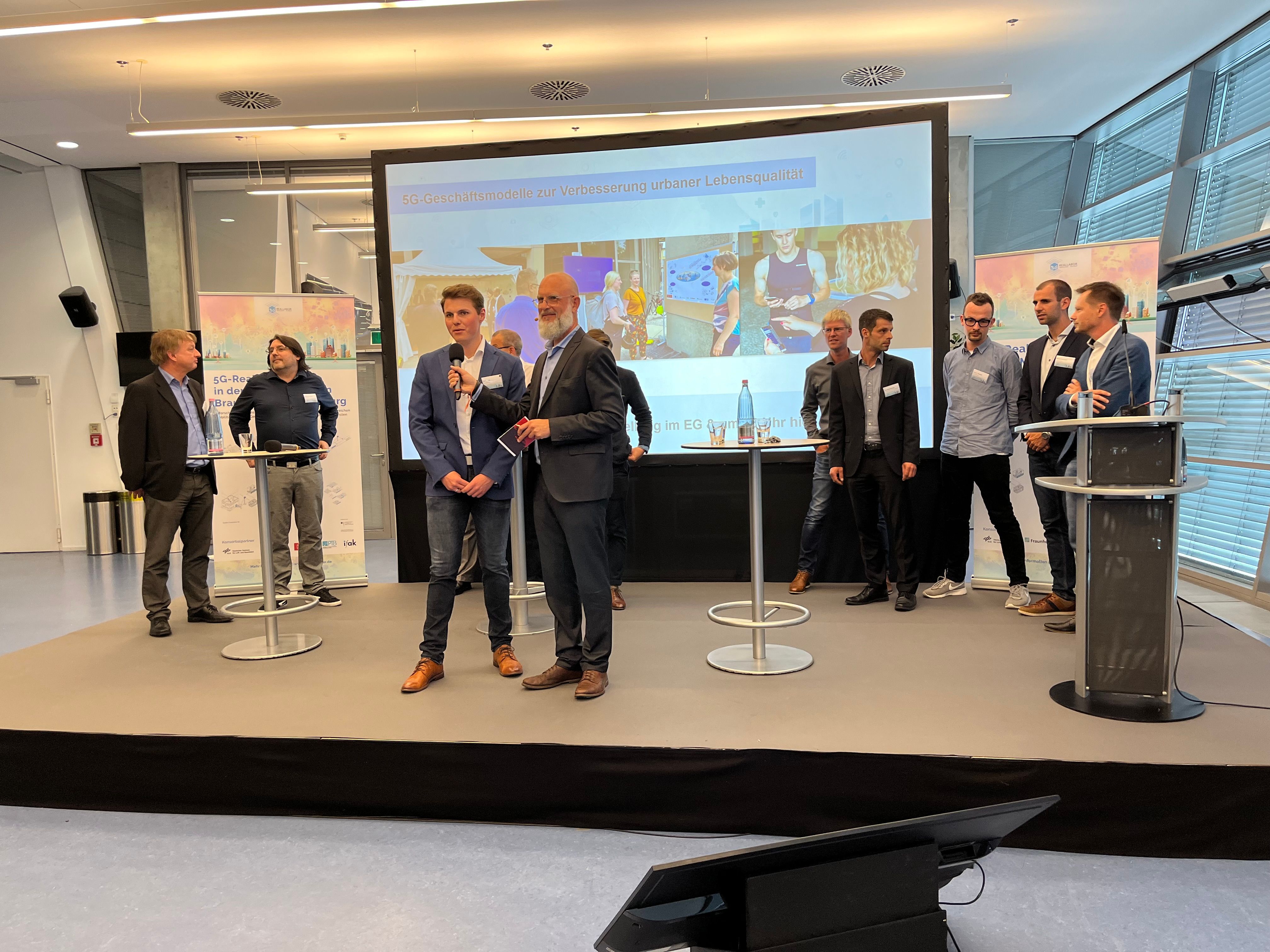 Das PLRI bei der Ergebnispr&auml;sentation des 5G-Reallabors