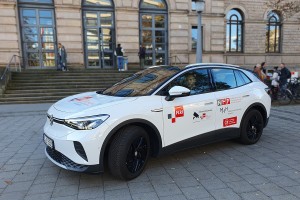 Medienaufmerksamkeit f&uuml;r das Forschungsauto